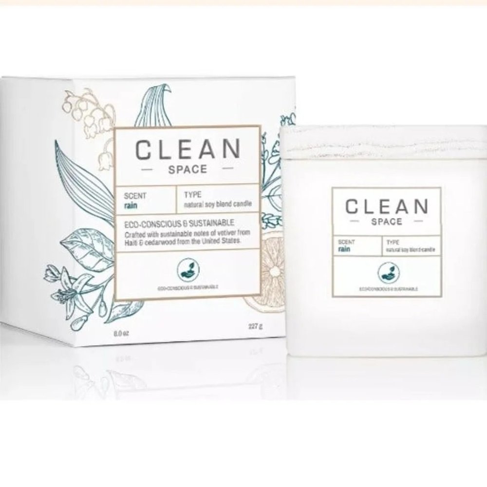 CLEAN SPACE Natural Soy Blend Scented Candle in RAIN Scent 8 oz / NEW & SEALED
